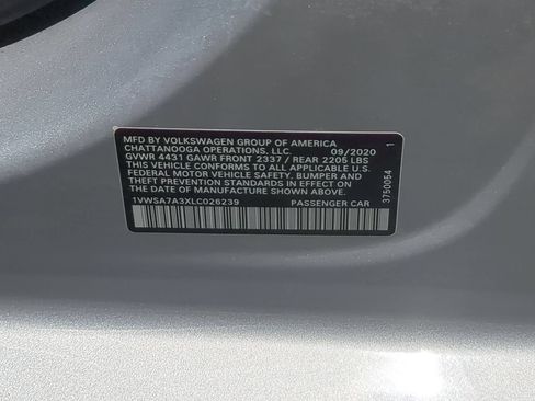 Used 2020 Volkswagen Passat 2.0T SE FWD image 32