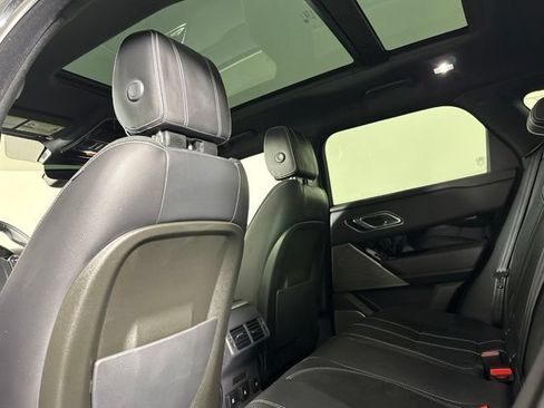Used 2019 Land Rover Range Rover Velar R-Dynamic SE AWD/4WD image 25