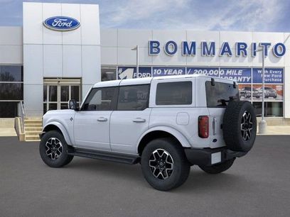 New 2025 Ford Bronco Outer Banks
