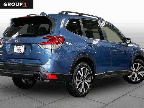 Used 2023 Subaru Forester Limited AWD/4WD image 13