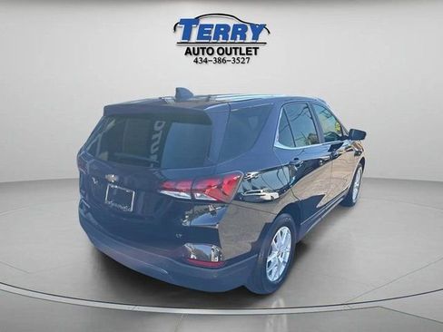 Used 2024 Chevrolet Equinox LT image 2