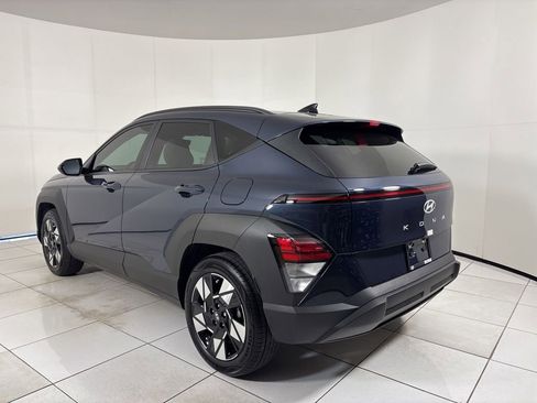 Certified 2025 Hyundai Kona SEL image 3