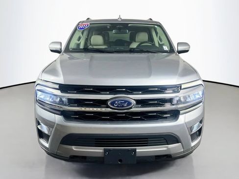 Used 2022 Ford Expedition Limited AWD/4WD image 3