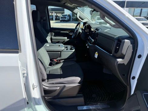 New 2026 GMC Sierra 1500 Elevation w/ X31 Off-Road Package AWD/4WD image 24