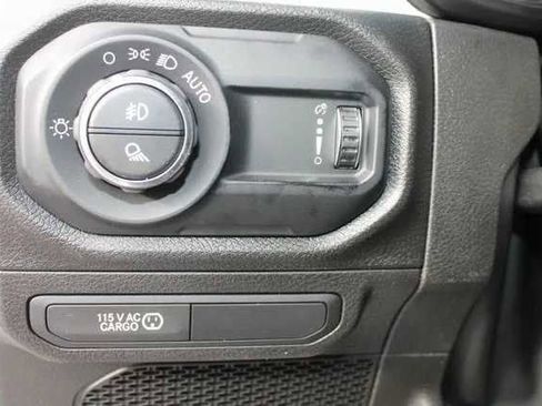 New 2024 Jeep Gladiator Sport image 20