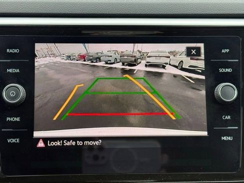 Used 2023 Volkswagen Atlas Cross Sport SE image 30