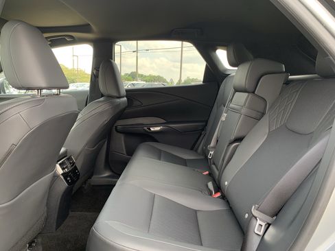 Used 2025 Lexus RX 350 Premium w/ Accessory Package (Z1) FWD image 32