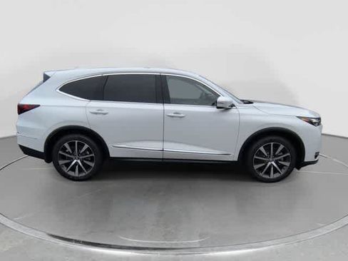 Certified 2026 Acura MDX FWD w/ Technology Package image 9