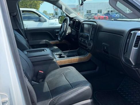 Used 2017 Chevrolet Silverado 1500 LTZ w/ Sport Package AWD/4WD image 8