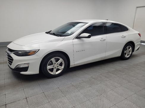 Used 2022 Chevrolet Malibu LS w/ Driver Confidence Package II FWD image 2