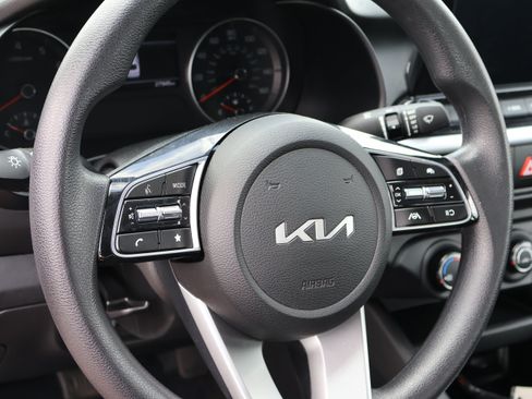 Used 2023 Kia Forte LXS FWD image 20