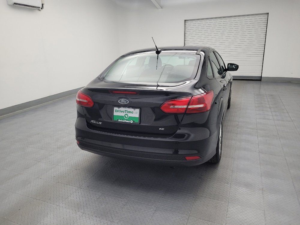 Used 2016 Ford Focus SE FWD image 7