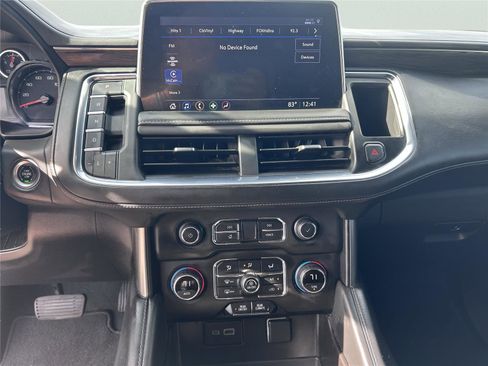 Used 2021 Chevrolet Suburban LS image 43