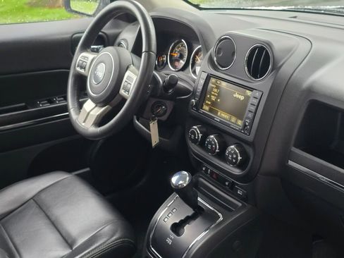 Used 2014 Jeep Patriot Limited w/ Sun/Sound Group image 19