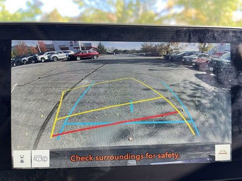 Certified 2024 Toyota Grand Highlander XLE image 18