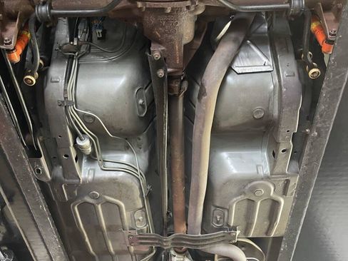 Used 1993 Chevrolet Camaro Z28 RWD image 50
