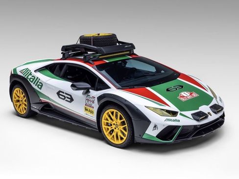 Used 2024 Lamborghini Huracan Sterrato AWD/4WD image 6