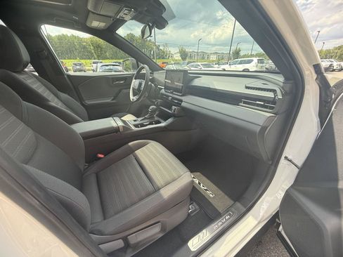 Used 2026 Toyota RAV4 SE w/ Convenience Package FWD image 23