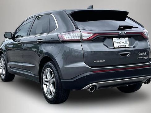 Used 2016 Ford Edge Titanium AWD/4WD image 4