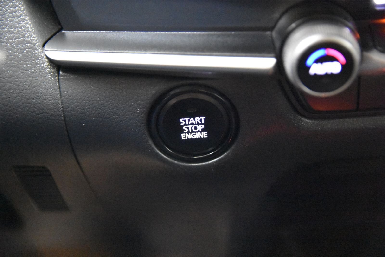 Used 2024 MAZDA CX-30 AWD 2.5 S w/ Select Sport Pkg image 28