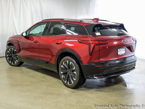 New 2025 Chevrolet Blazer EV RS image 8