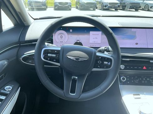 New 2026 Genesis GV70 2.5T Advanced w/ G1 Accessory Package AWD/4WD image 13