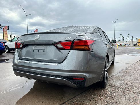Used 2021 Nissan Altima 2.5 SV image 5