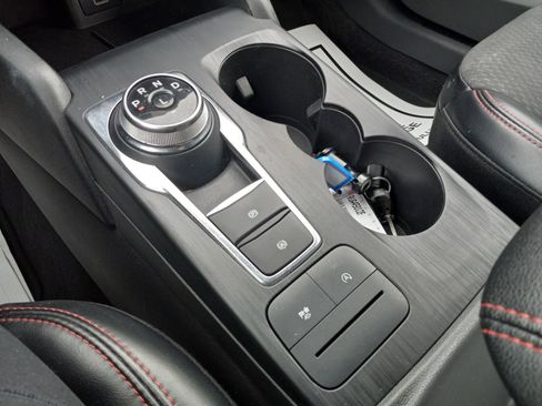 Used 2024 Ford Escape ST-Line w/ Cold Weather Package image 23