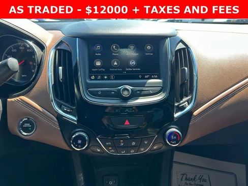 Used 2019 Chevrolet Cruze Premier image 23