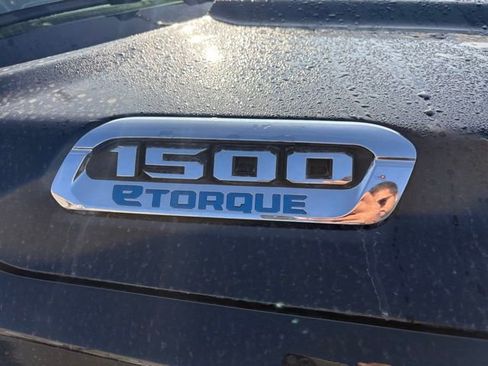 New 2025 RAM 1500 2WD Crew Cab image 9