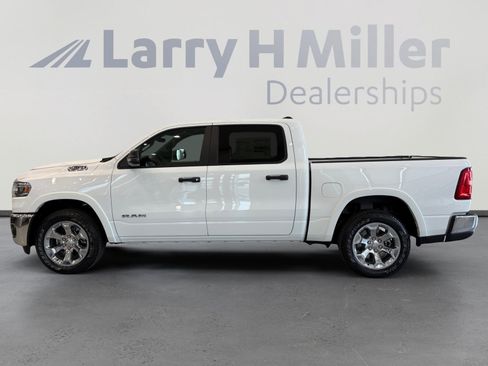 New 2026 RAM 1500 Big Horn AWD/4WD image 2