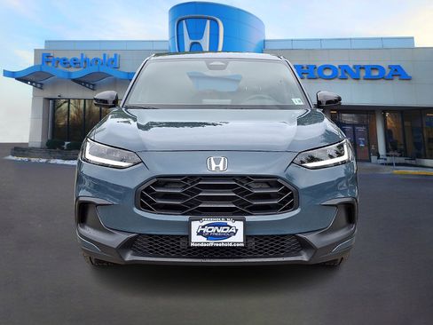 Used 2024 Honda HR-V Sport image 2