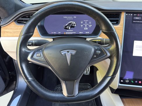Used 2021 Tesla Model S Long Range Plus AWD/4WD image 16