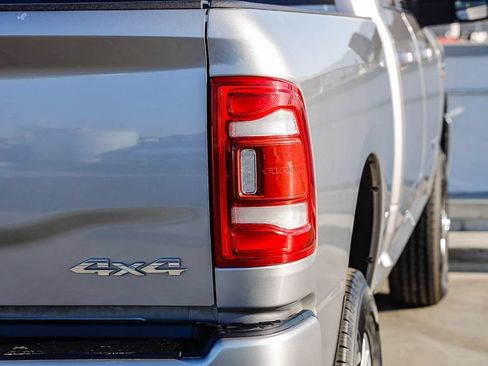 Used 2024 RAM 2500 Laramie AWD/4WD image 10