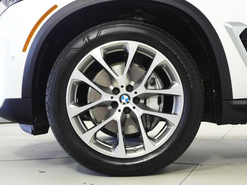 Used 2024 BMW X5 sDrive40i w/ Premium Package RWD image 5