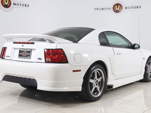 Used 2002 Ford Mustang GT RWD image 3