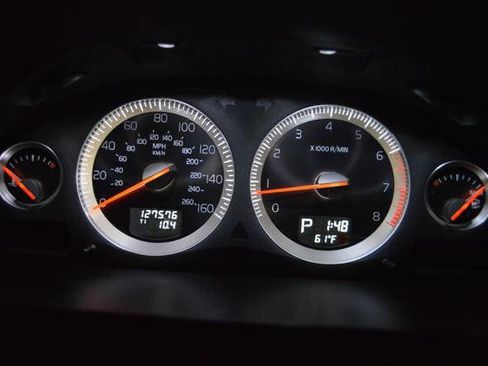 Used 2014 Volvo XC90 3.2 w/ Climate Package image 20