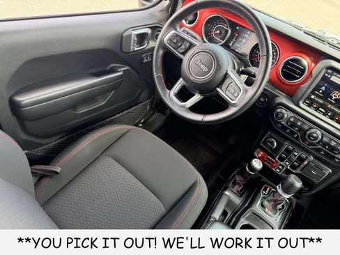 Used 2021 Jeep Gladiator Rubicon AWD/4WD image 27