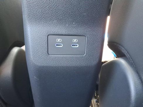 New 2026 Nissan Kicks SR FWD image 13