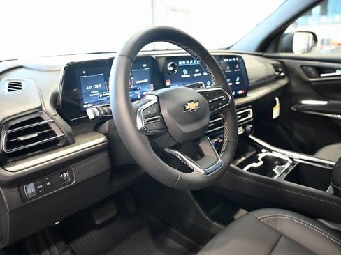 New 2026 Chevrolet Traverse LT w/ Driver Confidence Package image 21