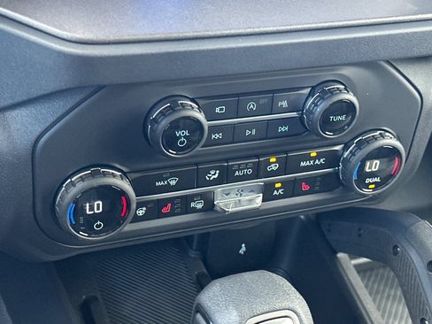 New 2026 Ford Bronco Badlands AWD/4WD image 20