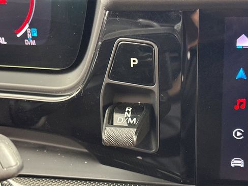 Used 2024 Porsche Cayenne Base image 24