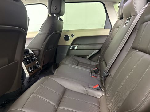 Used 2019 Land Rover Range Rover Sport HSE AWD/4WD image 21