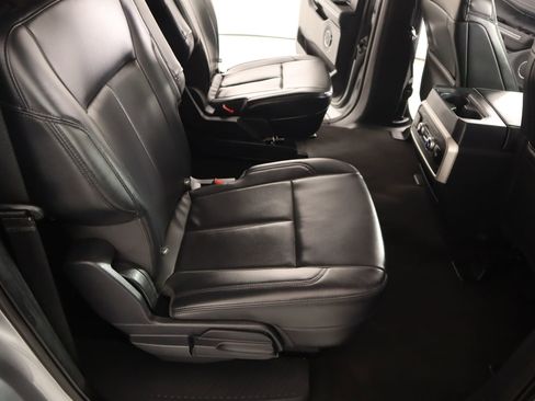 Used 2024 Ford Expedition Max XLT image 16