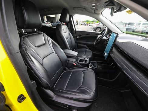 Certified 2025 Ford Mustang Mach-E Premium AWD/4WD image 25