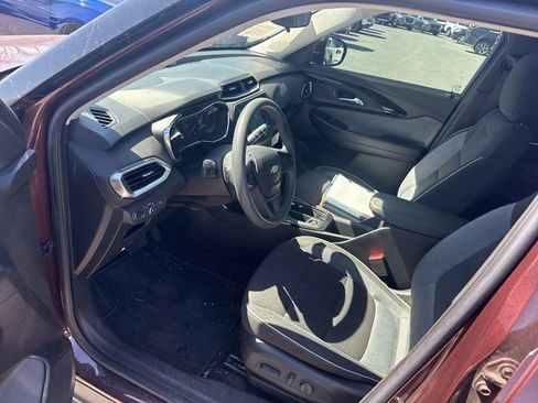 Used 2023 Chevrolet TrailBlazer LT image 11
