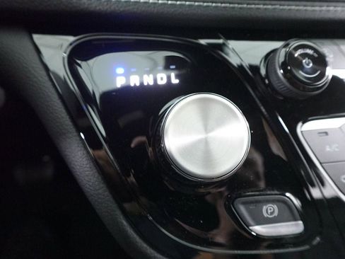 New 2026 Chrysler Pacifica Select w/ S Appearance Package image 20