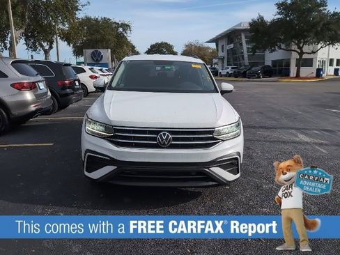 Used 2022 Volkswagen Tiguan S image 2