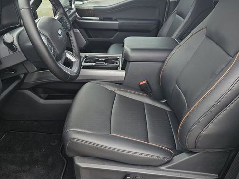 New 2025 Ford Explorer Active image 49