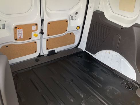 Used 2023 Ford Transit Connect XL FWD image 19
